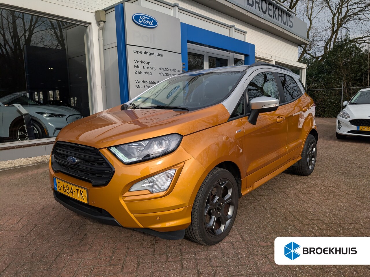 Ford EcoSport - Ford | Winterpack | Camera | Carplay | Dodehoek | Trekhaak | 1e eigenaar! - AutoWereld.nl