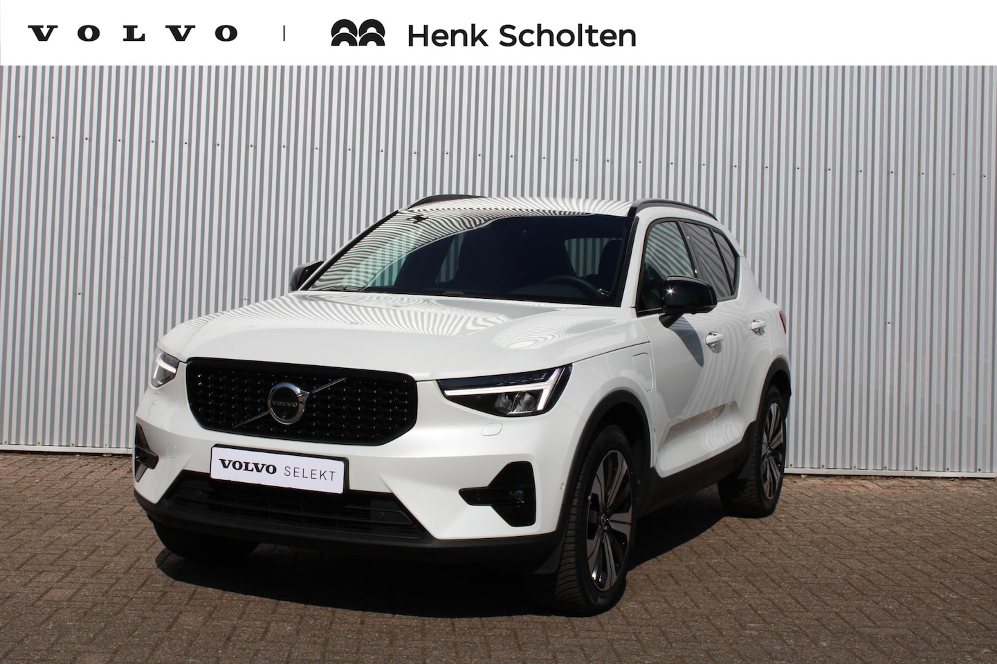 Volvo XC40 - T5 Plug-in hybrid Plus Dark | Adaptieve Cruise Control |Interieur Voorverwarming| Rondomzi - AutoWereld.nl