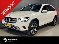 Mercedes-Benz GLC-klasse - 300e 4MATIC Premium 19"/Leder + memory + massage//Panoramadak/Trekhaak/Adaptieve cruise/Do