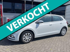Volkswagen Polo - 1.0 TSI Comfortline / navigatie / parkeerhulp