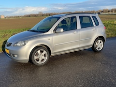 Mazda 2 - 1.6 Sportive Airco, trekhaak ,APK, NAP.