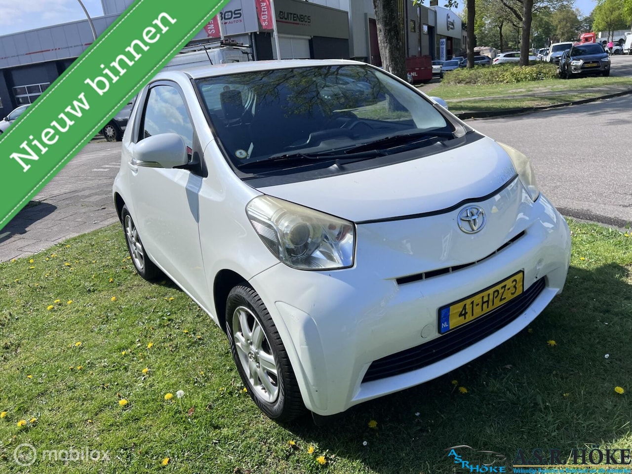 Toyota iQ - 1.0 VVTi Comfort 1.0 VVTi Comfort - AutoWereld.nl
