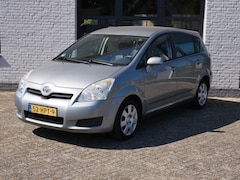 Toyota Verso - 1.8 VVT-i Terra 7p. Airco Cruise Trekhaak