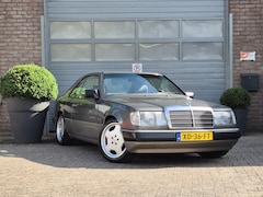 Mercedes-Benz 200-500 (W124) - 300 CE 6 cil. Automaat / Rigineel Nederlandse auto