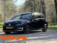 Volkswagen Golf - 1.4 TSI GTE Trekhaak/LED
