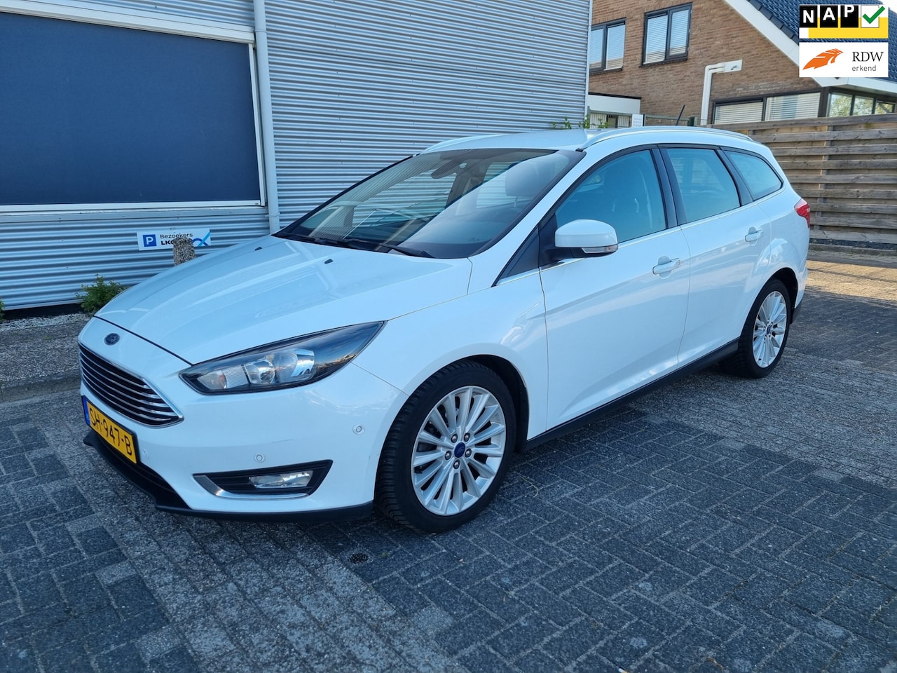 Ford Focus Wagon - 1.0 Titanium Clima! Navi! Bj:2018 NAP! - AutoWereld.nl
