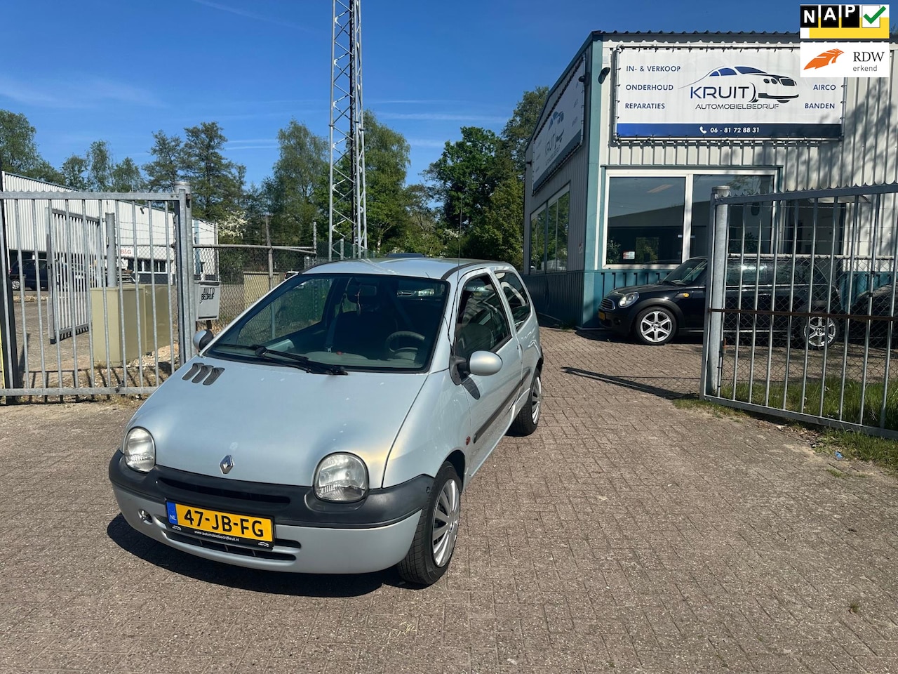 Renault Twingo - 1.2 Hélios Quickshift 5 APK 06-26! AUTOMAAT! - AutoWereld.nl
