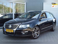 Volkswagen Passat Variant - 3.2 V6 Highline 4M | Automaat | Xenon | Leder | NAP + APK 2-2026