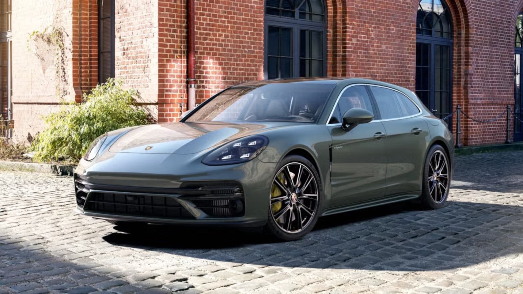 Porsche Panamera Sport Turismo - Turbo S E-Hybrid - AutoWereld.nl