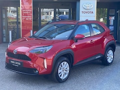 Toyota Yaris Cross - 1.5 Hybrid DYNAMIC HEAD-UP STOEL/STUURVERW KEYLESS EL-ACHTERKLEP NAVI CAMERA APPLE/ANDROID