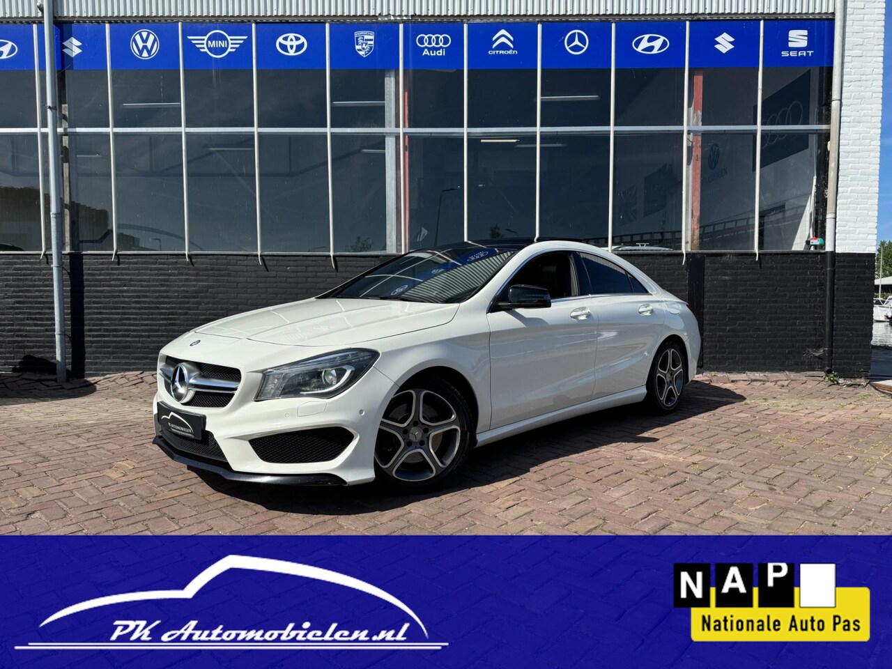 Mercedes-Benz CLA-Klasse - 250 4MATIC OrangeArt Edition 250 4MATIC OrangeArt Edition - AutoWereld.nl