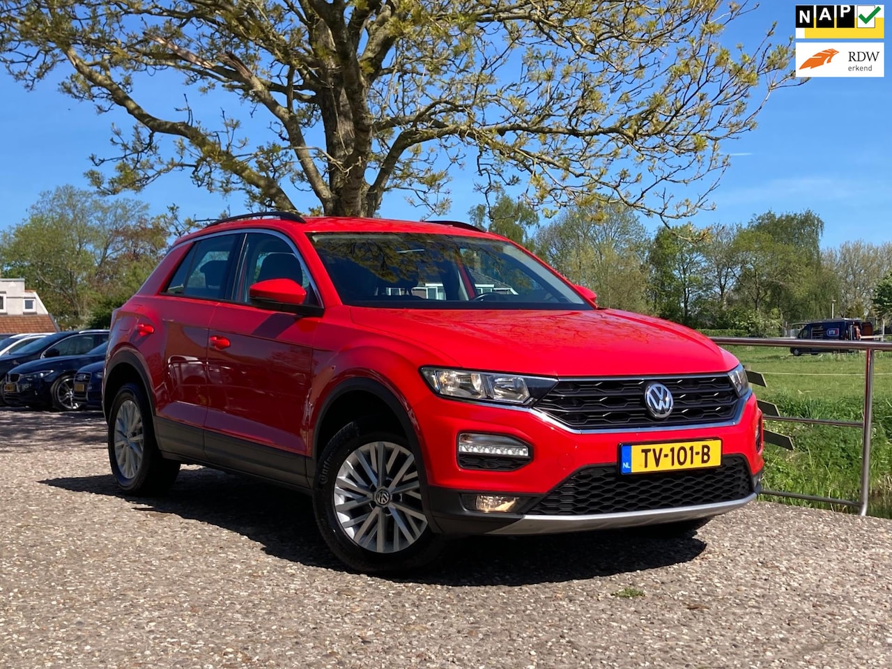 Volkswagen T-Roc - 1.0 TSI Style | Carplay + PDC + Airco + ACC nu €11.975,- incl. BTW - AutoWereld.nl