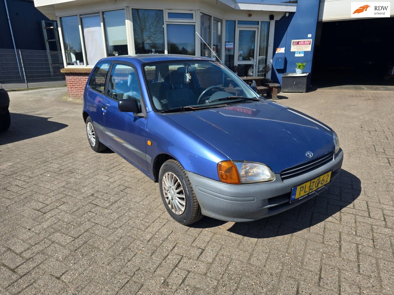 Toyota Starlet - 1.3-16V 1.3-16V - AutoWereld.nl