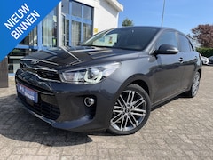 Kia Rio - 1.4 DynamicLine 100 pk | Automaat, Dodehoek, 17 inch, Cruise & Climate Control, Nav, Camer