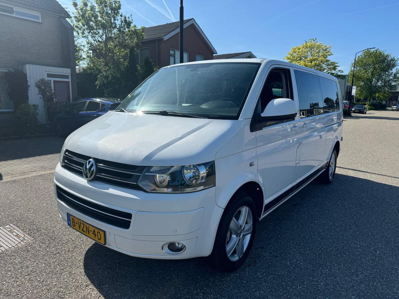 Volkswagen Transporter - 2.0 TDI L2H1 DC Comfortline 2.0 TDI L2H1 DC Comfortline - AutoWereld.nl