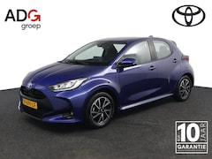Toyota Yaris - 1.5 VVT-i Dynamic | Navigatie | Keyless Entry | Safety Sense |