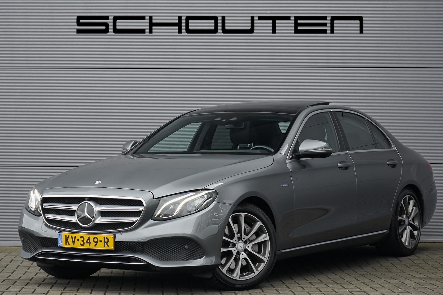 Mercedes-Benz E-klasse - 350 e Pano Airmatic Trekhaak Distronic - AutoWereld.nl