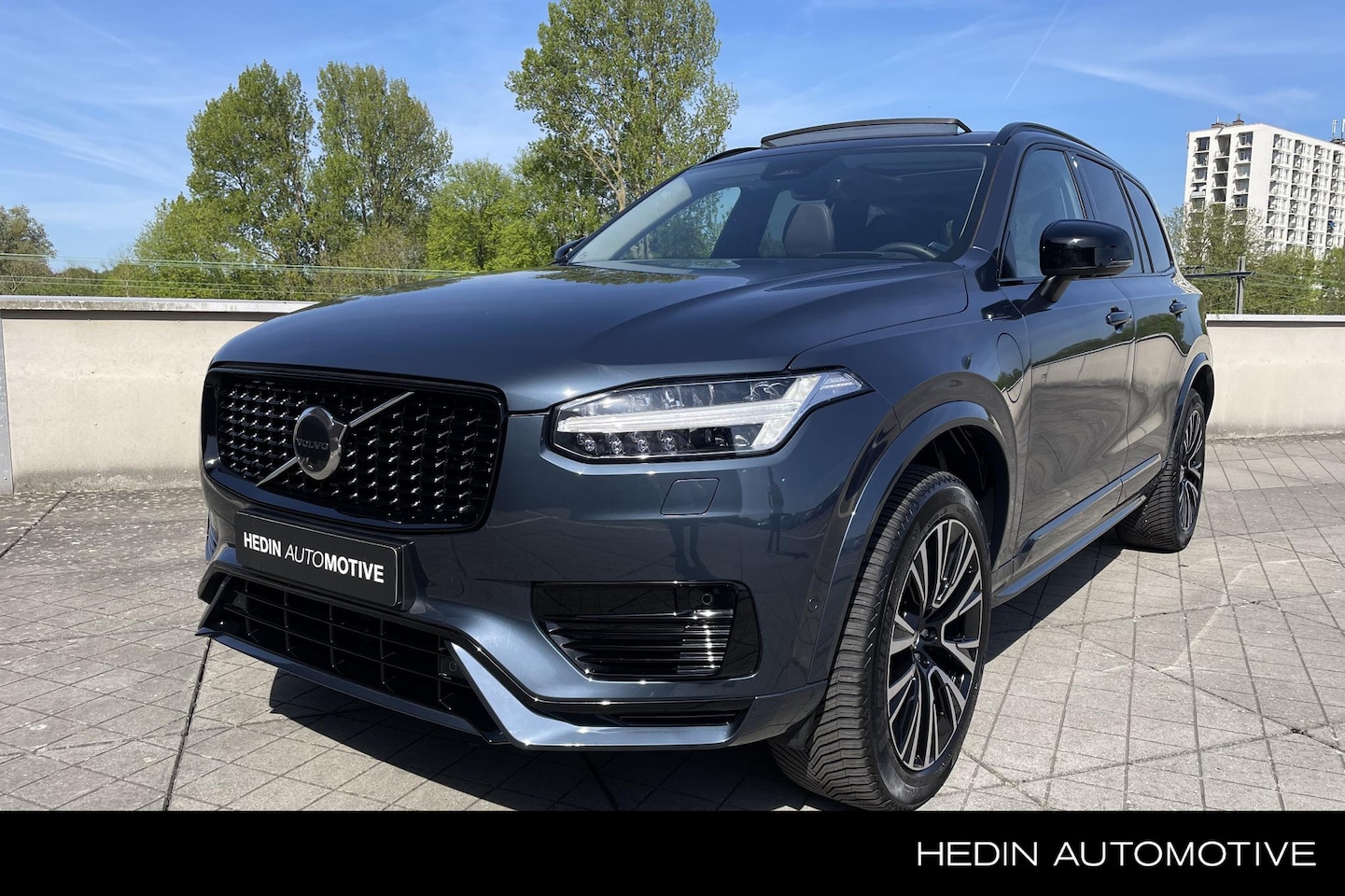 Volvo XC90 - 2.0 T8 Recharge AWD Plus Bright | Google-systeem | Luchtvering | Semi-elektrische Trekhaak - AutoWereld.nl
