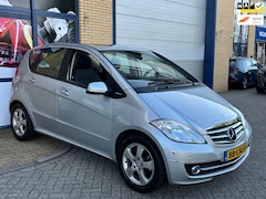 Mercedes-Benz A-klasse - 180 Business Class Elegance, panoramadak, apk, nap, airco, automaat, lichtmetaal, inruil m
