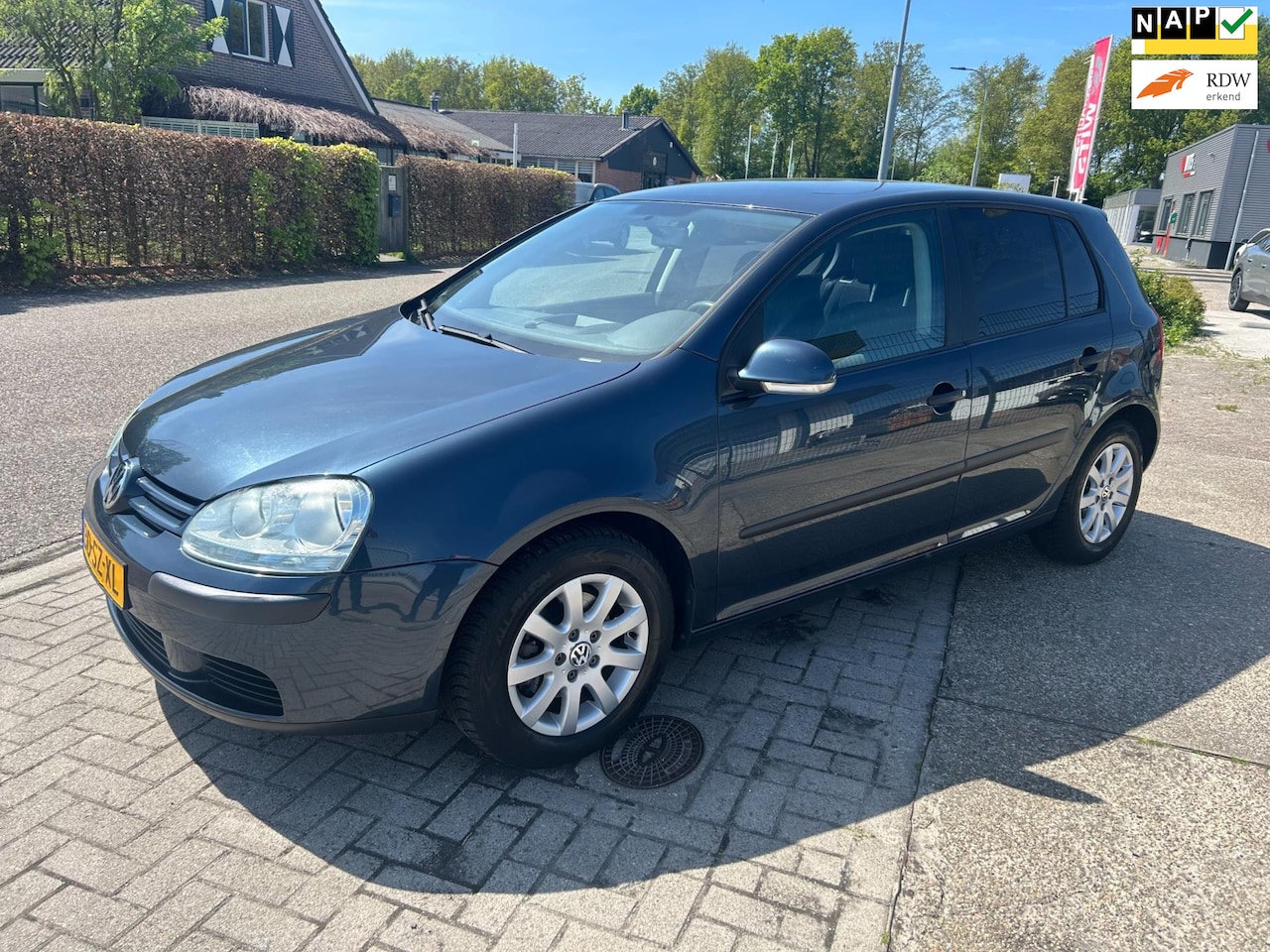 Volkswagen Golf - 1.6 FSI Comfortline 1.6 FSI Comfortline - AutoWereld.nl