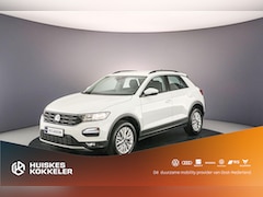 Volkswagen T-Roc - Style 1.0 TSI 110pk Adaptive cruise control, Stoelverwarming, App connect, Parkeersensoren