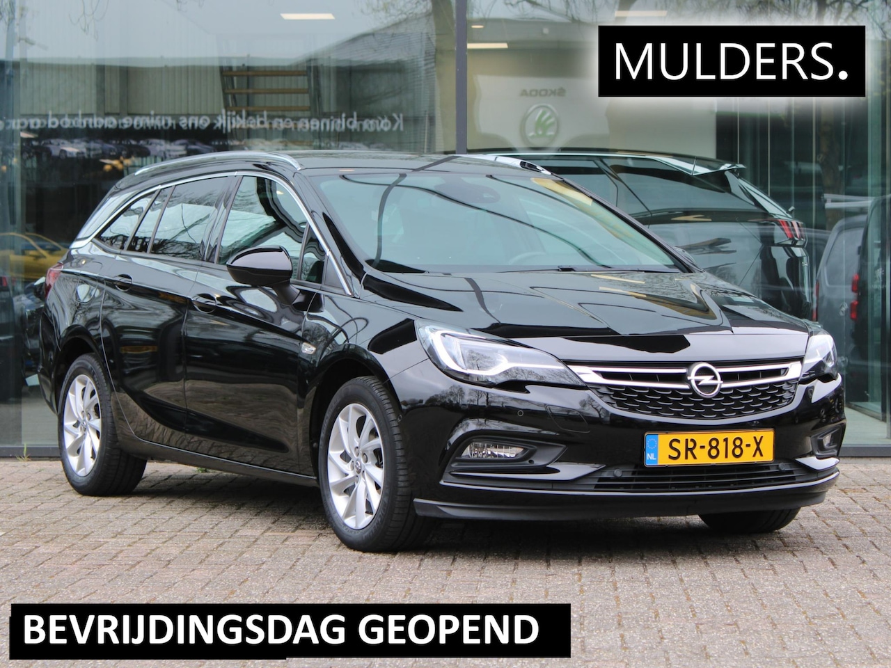 Opel Astra Sports Tourer - 1.4 Innovation | Navi / Camera / Climate - AutoWereld.nl