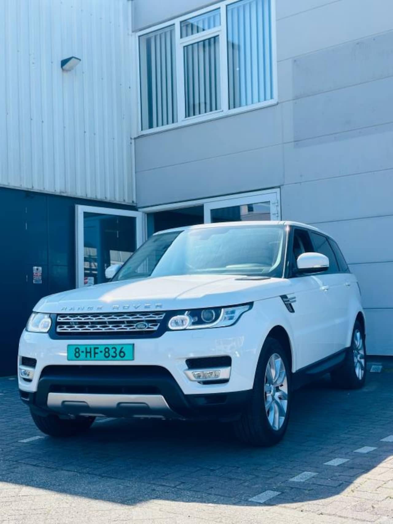 Land Rover Range Rover Sport - 3.0 SDV6 HSE Dynamic 3.0 SDV6 HSE Dynamic - AutoWereld.nl