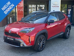 Toyota Yaris Cross - 1.5 Hybrid Adventure HEAD-UP STOEL/STUURVERW. EL-ACHTERKLEP LED-PAKKET DRAADLOOS-LADEN-TEL