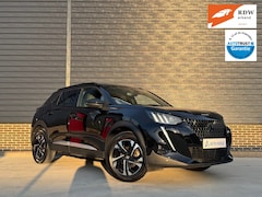 Peugeot 2008 - 1.2 130 pk GT Stoelverwarming, Camera, Keyless