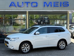Mitsubishi Outlander - 2.0 PHEV Instyle+ Schuifdak Leder Navi Camera Clima Cruise
