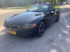 BMW Z4 - 2.2I 6 cilinder.electr kap
