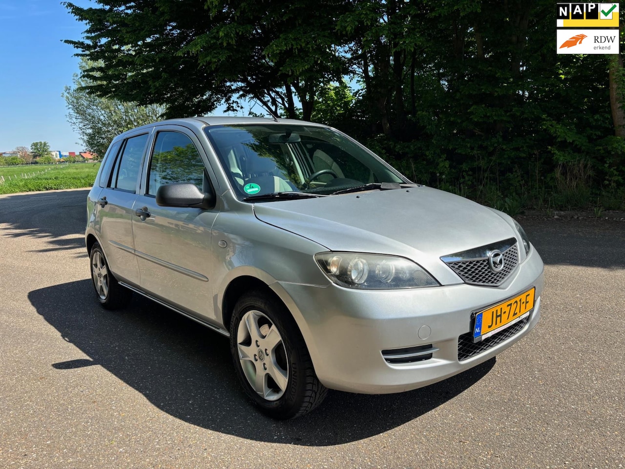 Mazda 2 - 1.2 Exclusive | Kopp. slipt | handel | Export - AutoWereld.nl
