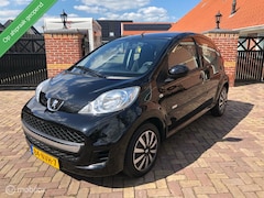 Peugeot 107 - 1.0-12V Millesim 200 Airco Weinig KM