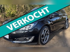 Opel Insignia Sports Tourer - 2.0 Turbo Innovation 250PK 2015 4x4 AUTOMAAT RECARO NAVI CLIMA LEER DEALER ONDERHOUDEN
