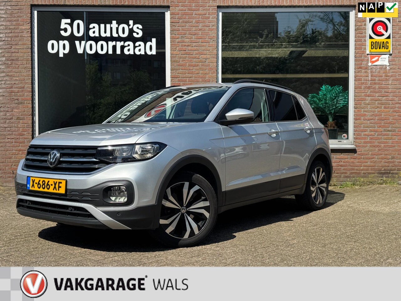 Volkswagen T-Cross - 1.0 TSI LIFE | AIRCO | NAVI | TREKHAAK | CRUISE | VELGEN | PDC - AutoWereld.nl