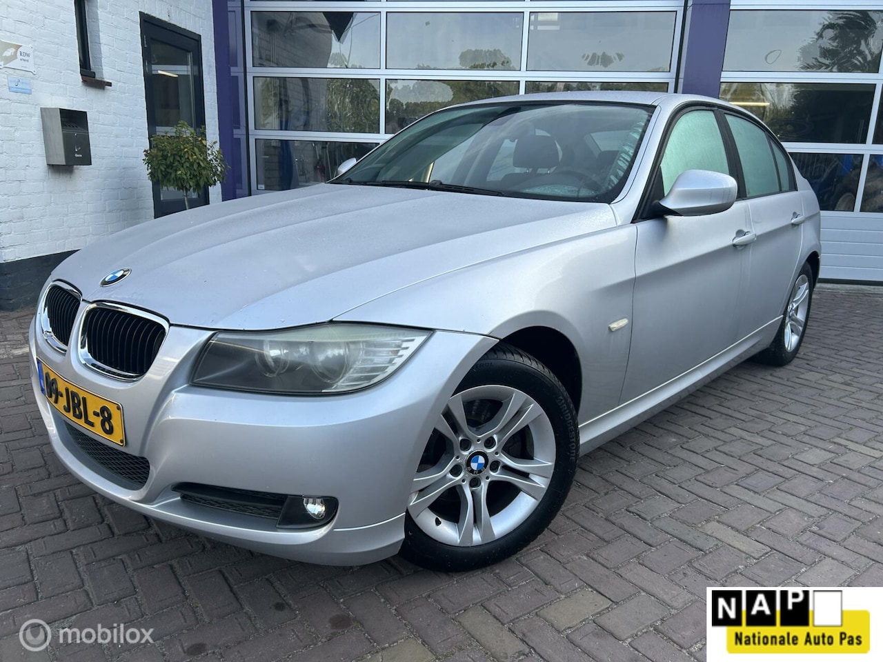 BMW 3-serie - 316i * AIRCO * LM VELGEN * - AutoWereld.nl