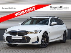 BMW 3-serie Touring - 330e M-Sport - Pano - Memoryzetels - ACC - Camera - Head-Up