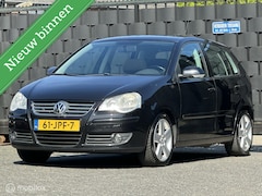 Volkswagen Polo - 1.6-16V Comfortline