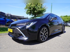 Toyota Corolla Touring Sports - 2.0 Hybrid 184pk CVT Executive Panorama Dak Sport Stoelen Apple CarPlay