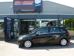Mercedes-Benz B-klasse - B 180 122PK 7G-DCT Ambition Business Solution eerste eig