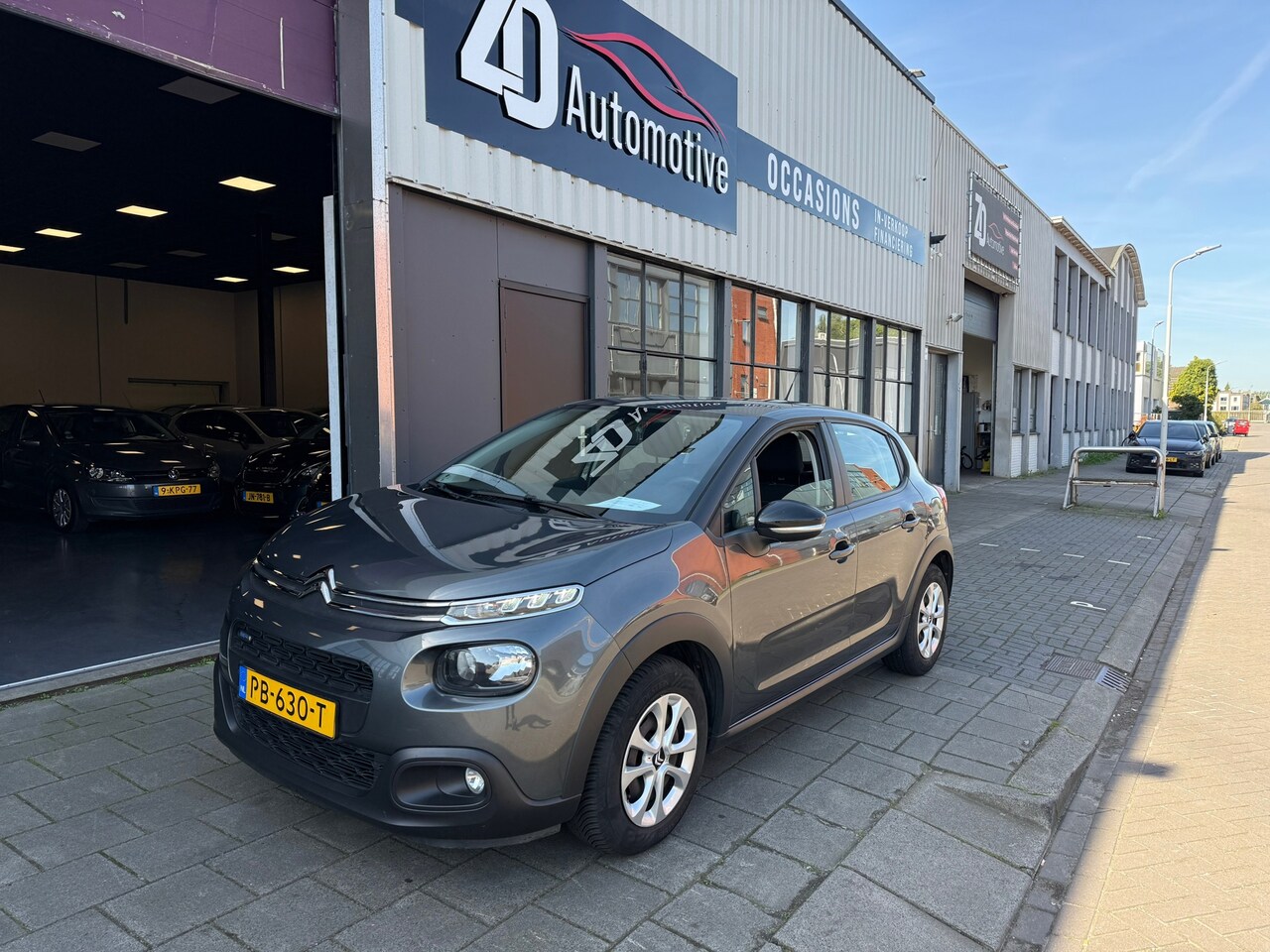 Citroën C3 - 1.2 PureTech Feel 1.2 PureTech Feel - AutoWereld.nl