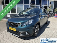 Peugeot 2008 - 1.2 PureTech Allure TREKHAAK / NAVIGATIE / PANO