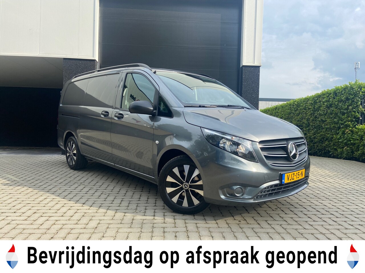 Mercedes-Benz Vito - 114 CDI Lang - 3 pers - NAP - Carplay - Navi - AutoWereld.nl