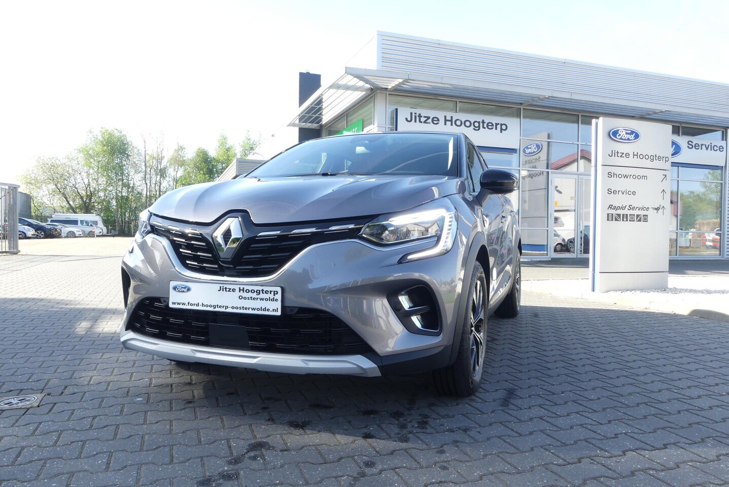 Renault Captur - 1.3 TCe 140 Intens ADAPTIEVE CRUISE, CLIMA, NAVI, WINTER PACK, PDV V&A, 14.781KM - AutoWereld.nl