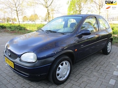 Opel Corsa - 1.4i CDX Automaat