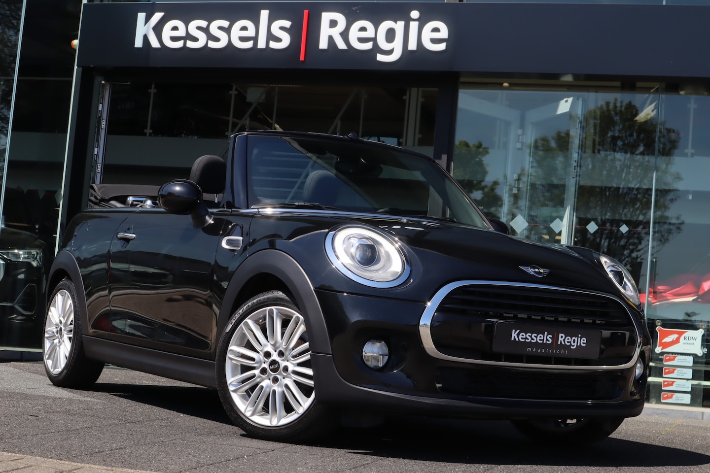 MINI Cabrio - Mini 1.5 Cooper Chili Navi Led - AutoWereld.nl