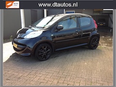 Peugeot 107 - 1.0-12V XS