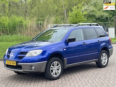 Mitsubishi Outlander Sport - 2.0 Invite+/AIRCO/ELEKRAMEN/TREKHAAK