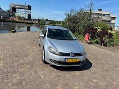 Volkswagen Golf - 1.2 TSI Highline BlueMotion