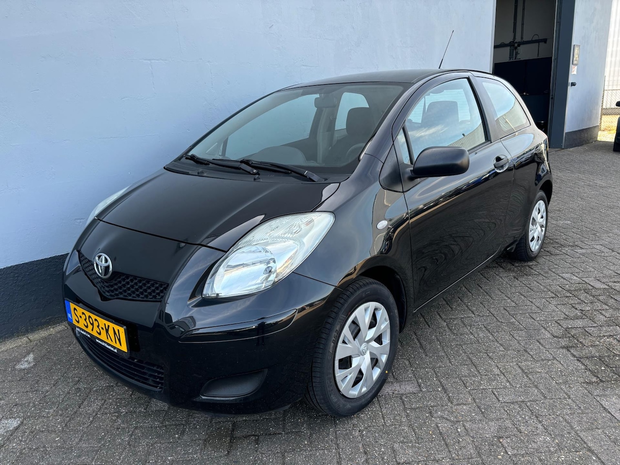 Toyota Yaris - 1.0 VVTi Acces - Airco - AutoWereld.nl